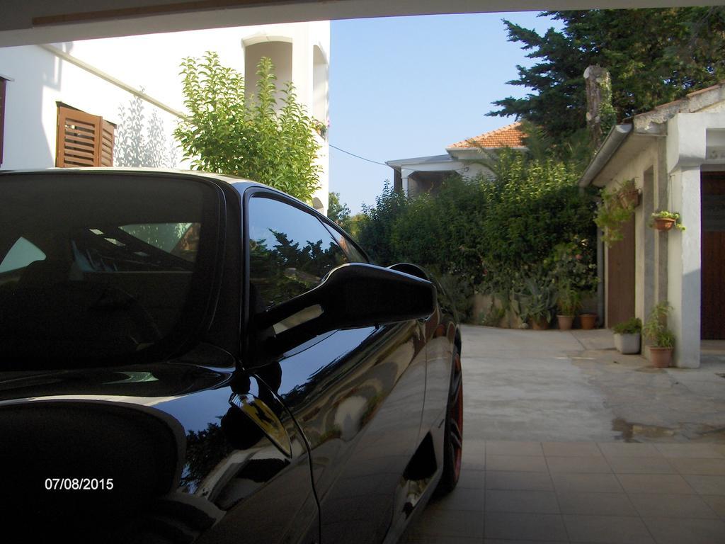 Apartment Tome Diklo زادار الغرفة الصورة